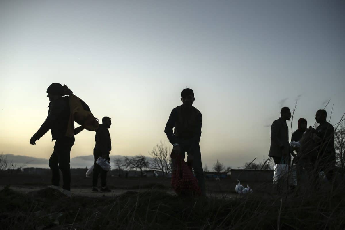Migranti, Scontri al confine Grecia -Turchia
