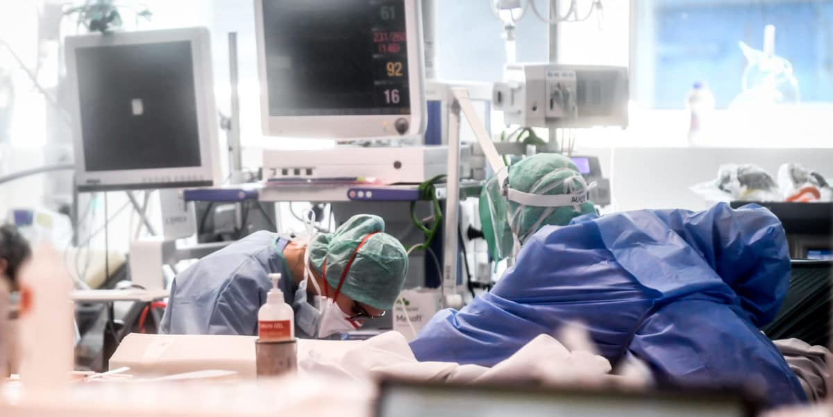 Coronavirus, viaggio nel reparto di terapia intensiva di Brescia