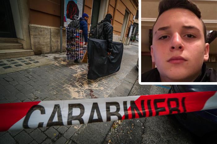 Napoli carabiniere rapina spara1