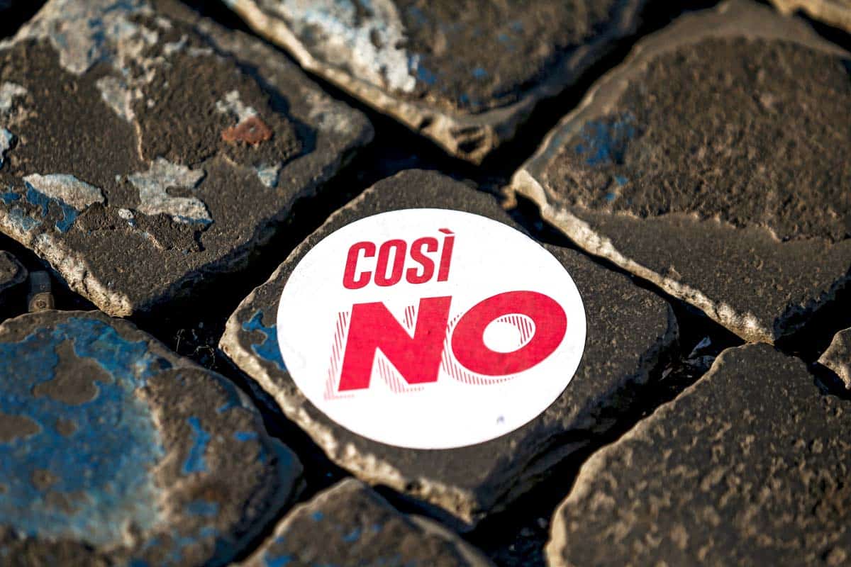 Roma, manifestazione per il No al referendum sul taglio dei parlamentari