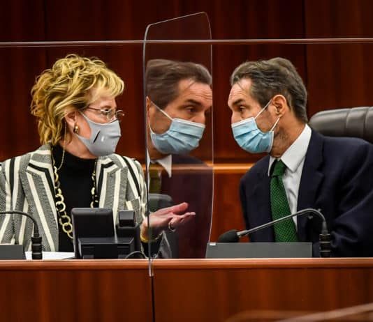 La mala gestione lombarda è un caso internazionale