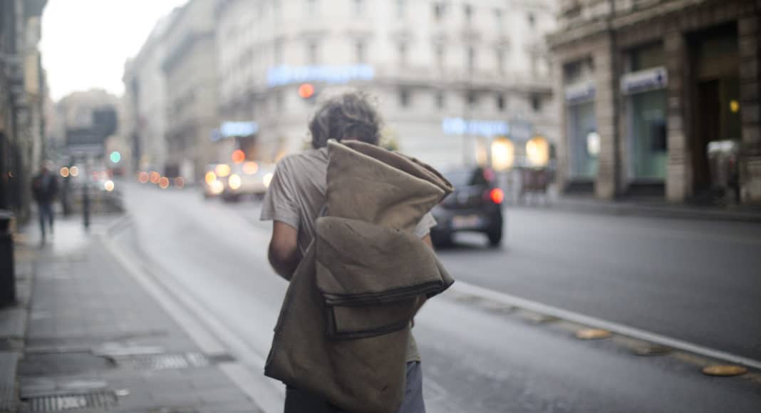 Mohamed Keita-Un clochard in via del Tritone