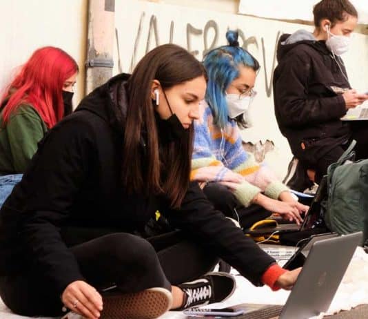 Vogliamo una scuola rivoluzionaria