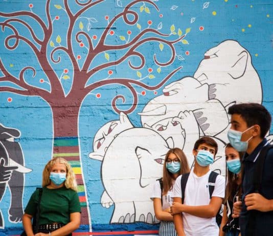 Priorità agli studenti