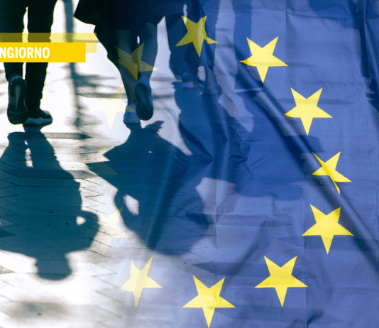 Manifestazione europeista: più bandiere che idee